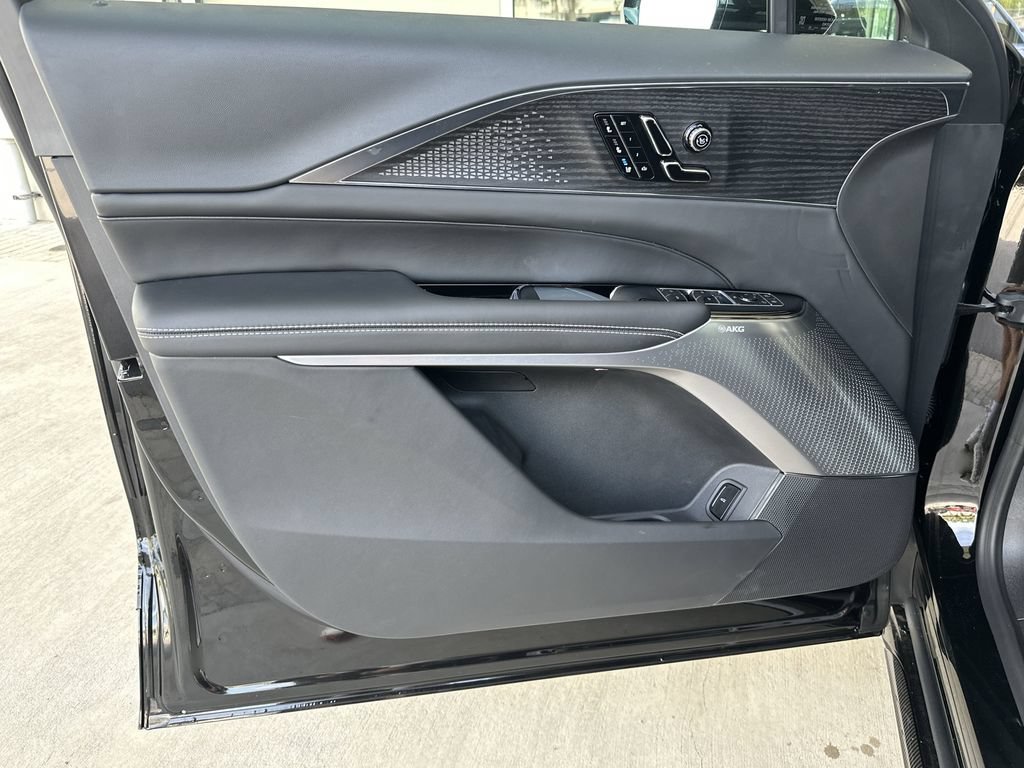 New 2026 Stellar Black Metallic Cadillac V-Series Premium image 12