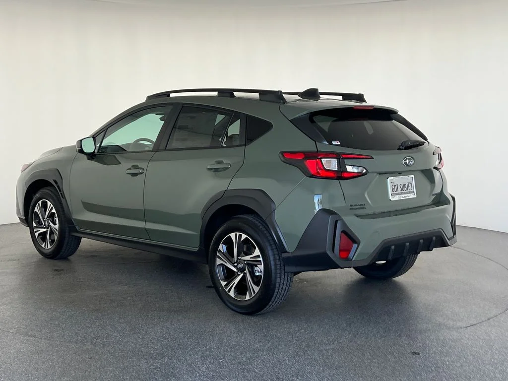 New 2026 ALPINE GREEN Subaru Premium image 7