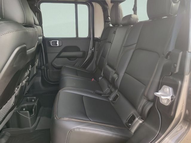 New 2026 Granite Crystal Metallic Clear-Coat Exterior Paint Jeep Texas Trail image 29