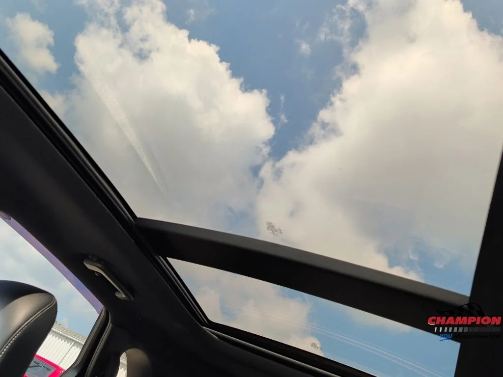 Used 2019  Ford ST image 29