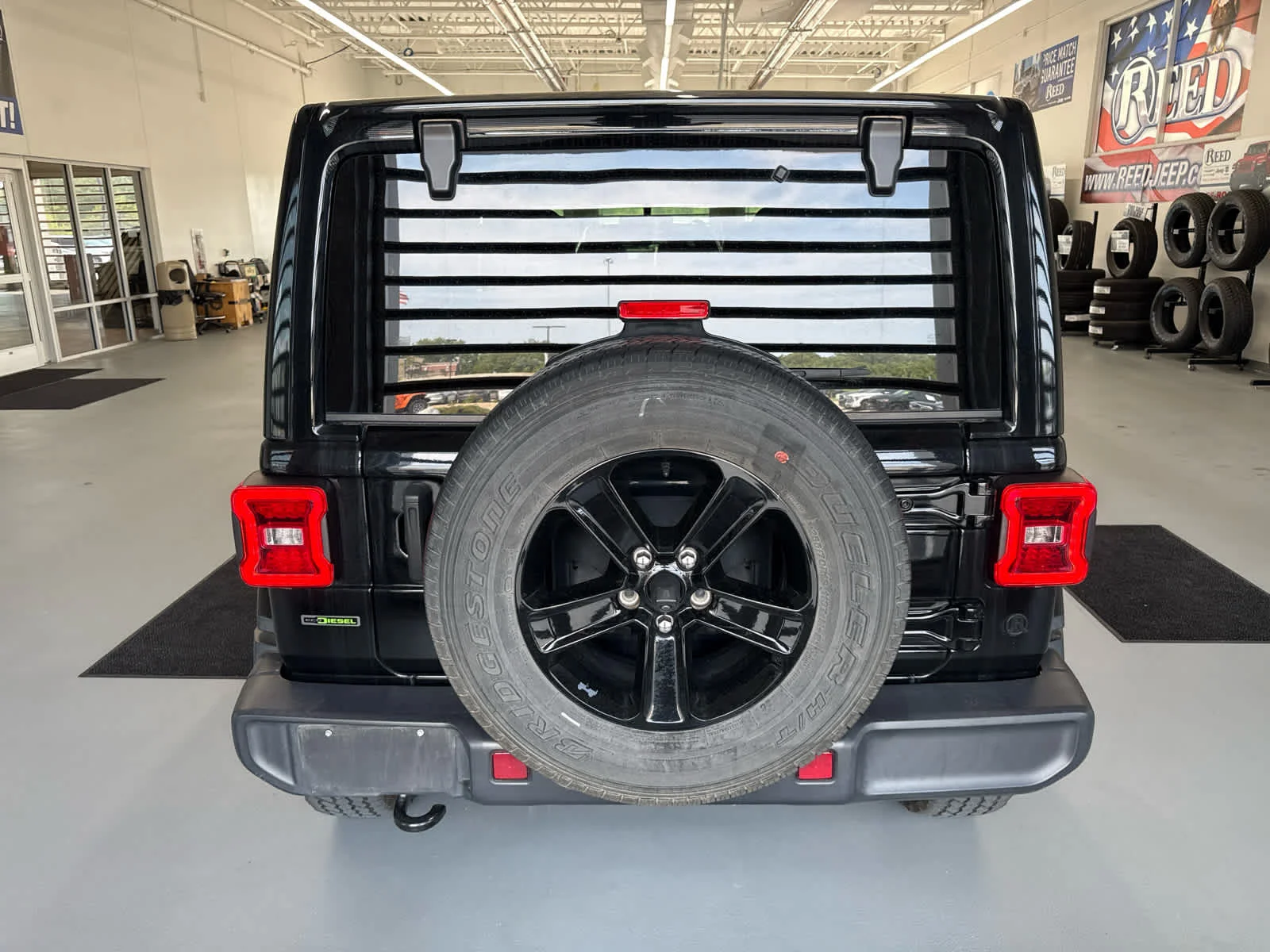Used 2020 Black Clearcoat Jeep Sahara Altitude image 6