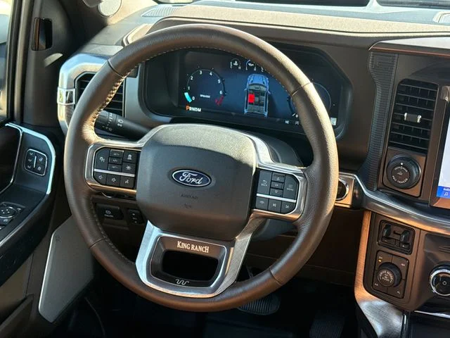 Used 2026  Ford King Ranch image 13