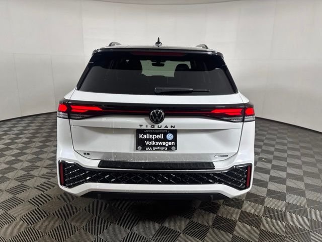 New 2026  Volkswagen 2.0T SE R-Line Black image 19