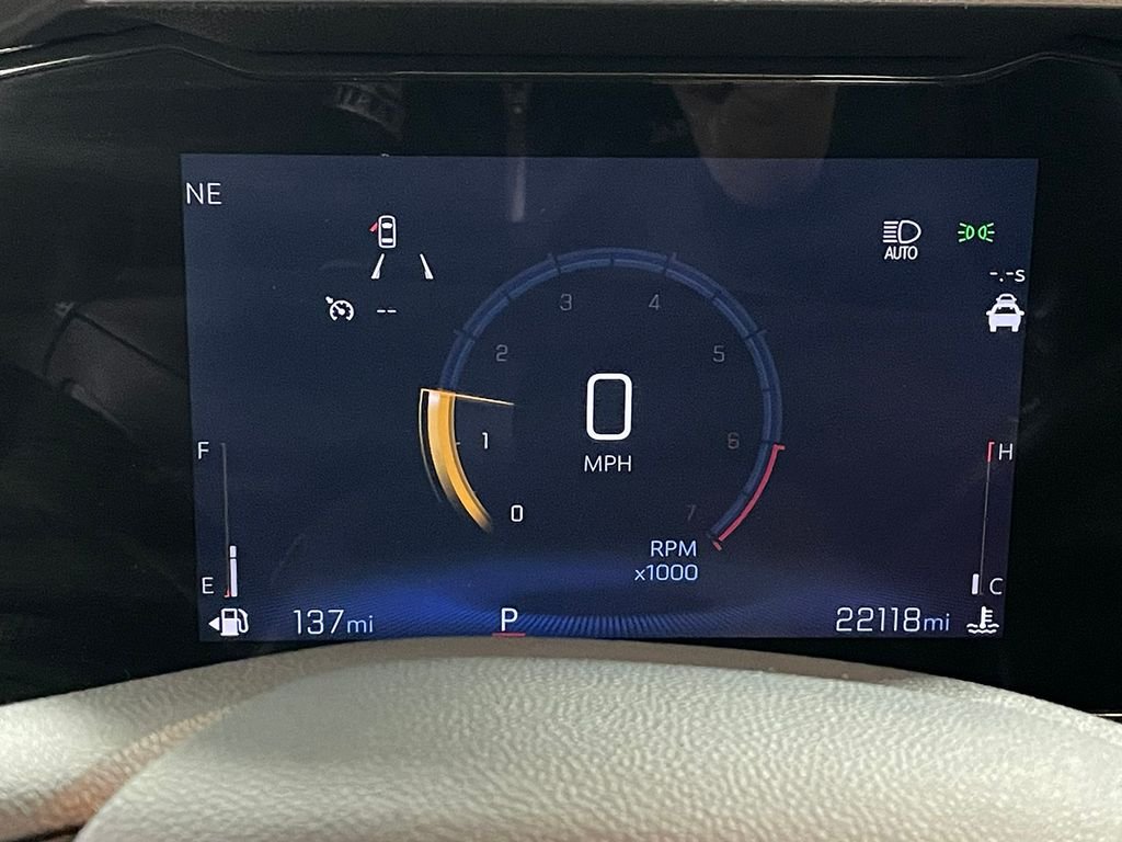 Used 2025 White Chevrolet LS image 26