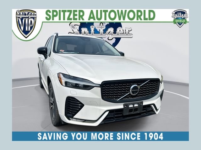 2024 Volvo XC60 B5 Plus Dark Theme AWD