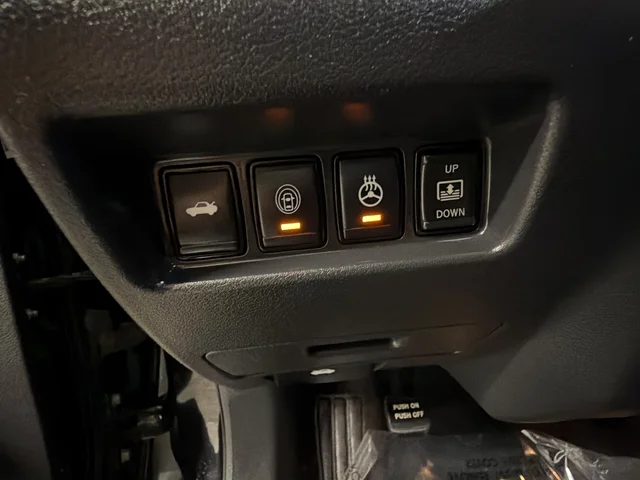 2023 Nissan Maxima Platinum - Photo 56