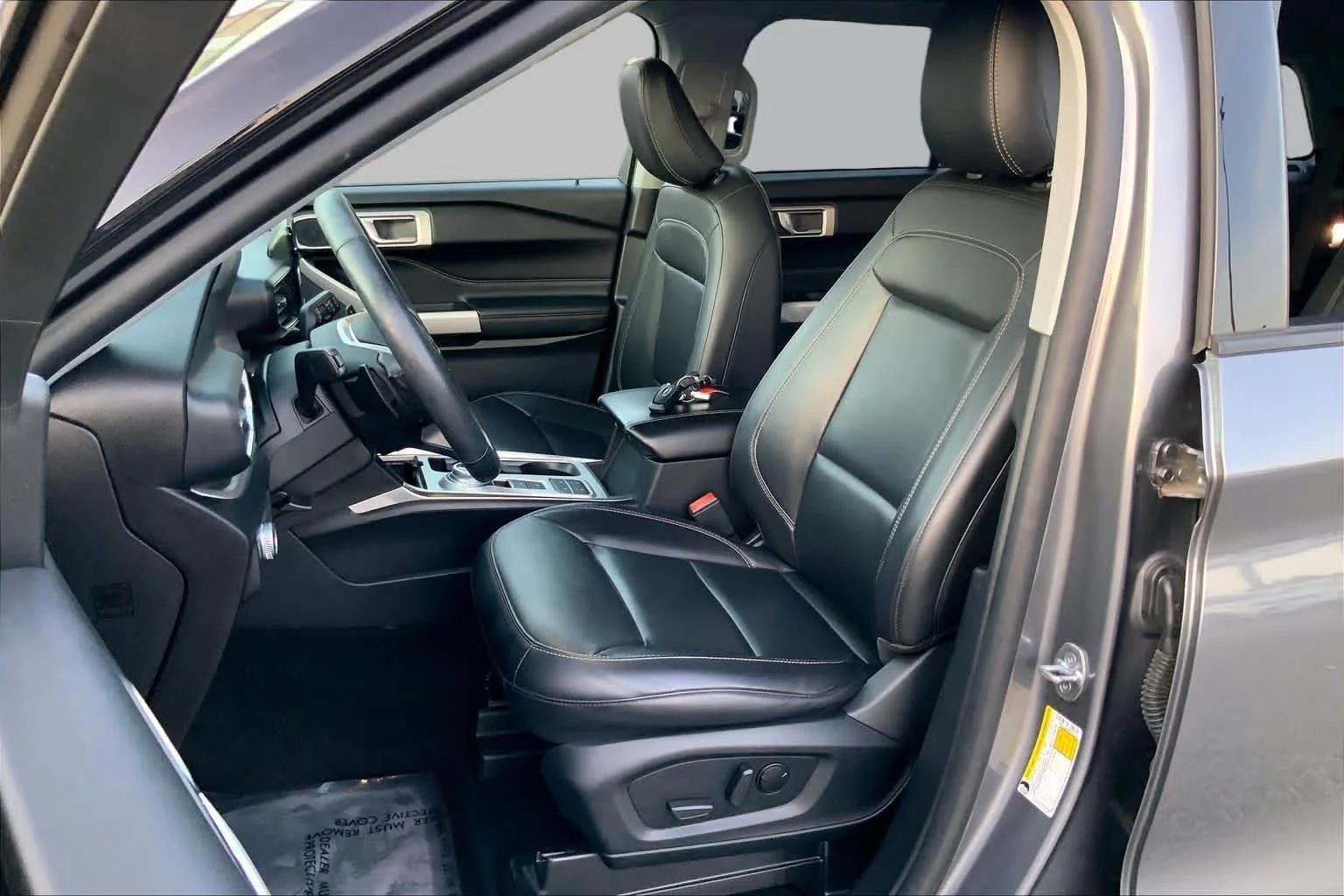 Used 2021 Carbonized Gray Metallic Ford XLT image 8