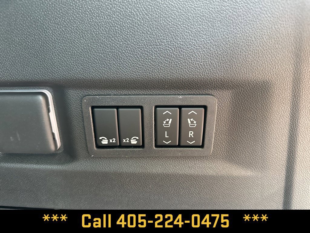2026 GMC Yukon Denali - Photo 33