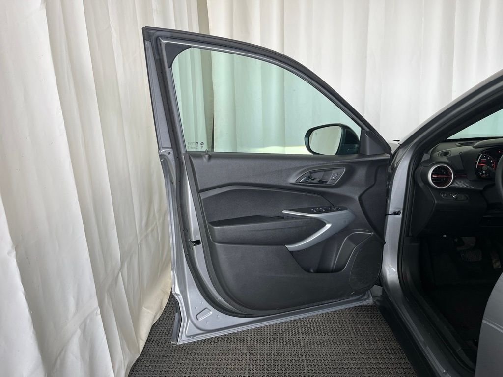 Used 2025 Gray Chevrolet 1RS image 16