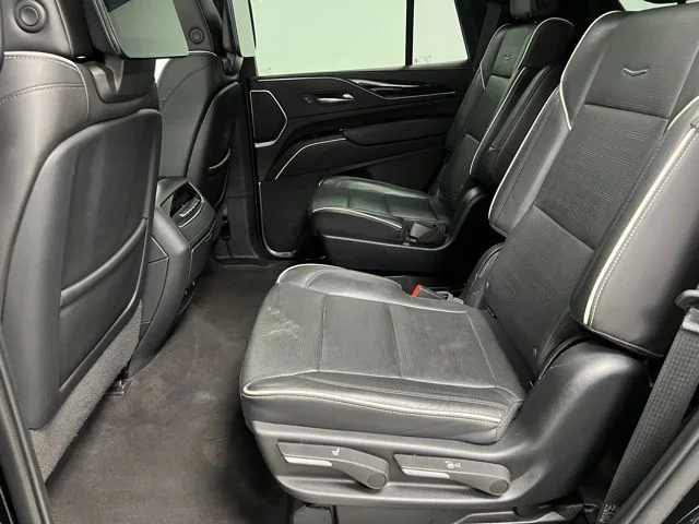 2023 Cadillac Escalade Sport - Photo 44