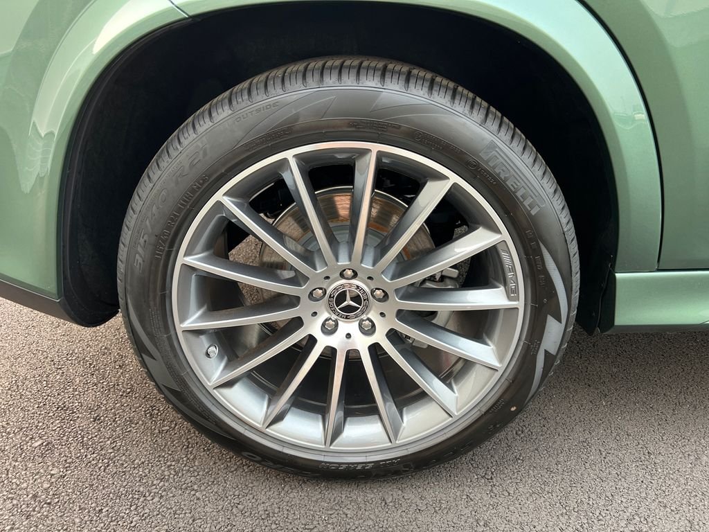 New 2026 MANUFAKTUR Ireland Mid Green Metallic Mercedes-Benz GLE 350 image 36