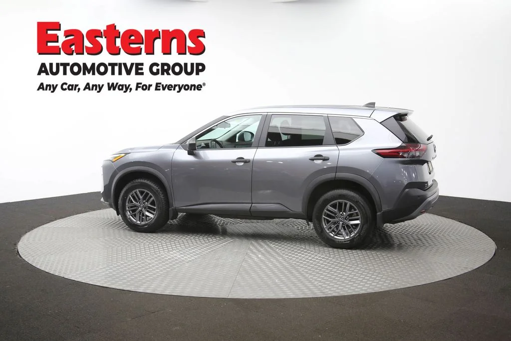 Used 2023 Gray Nissan S image 61