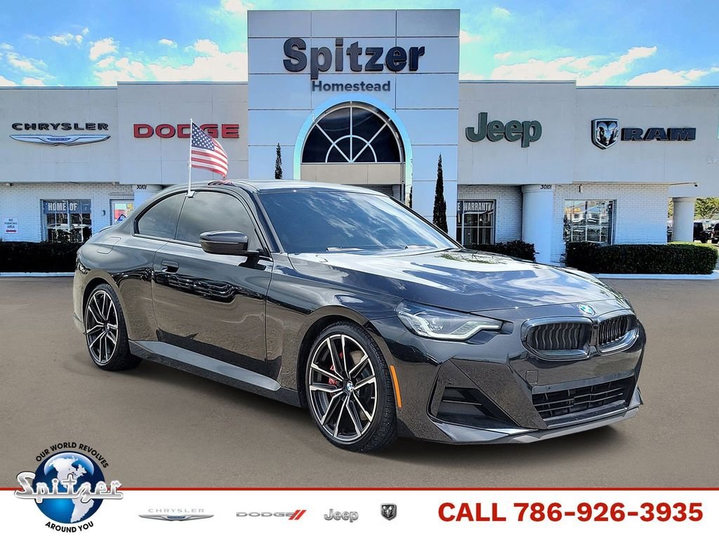 2022 BMW 2 Series 230i Coupe's photo