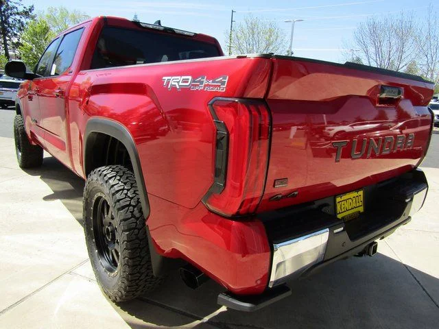 2025 Toyota Tundra SR5 - Photo 8