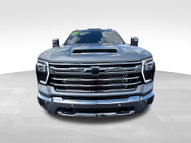 Used 2025 Gray Chevrolet LTZ image 3
