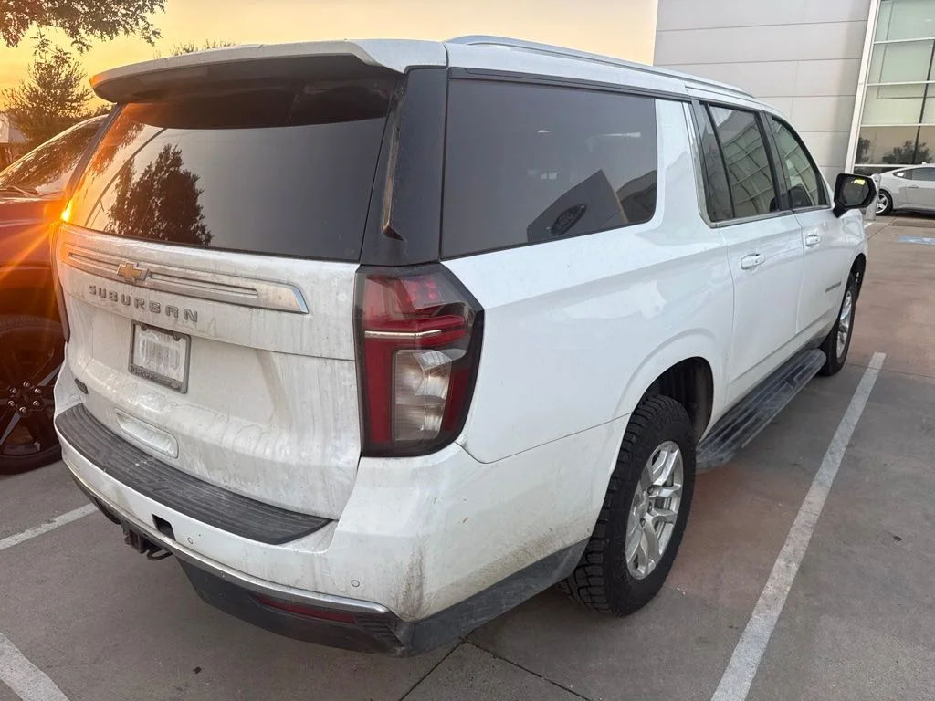 Used 2022 White Chevrolet LS image 5