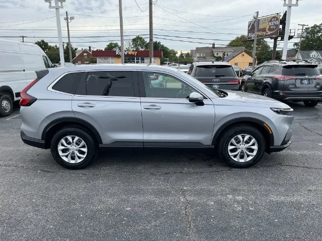 New 2027 Solar Silver Metallic Honda LX AWD image 18