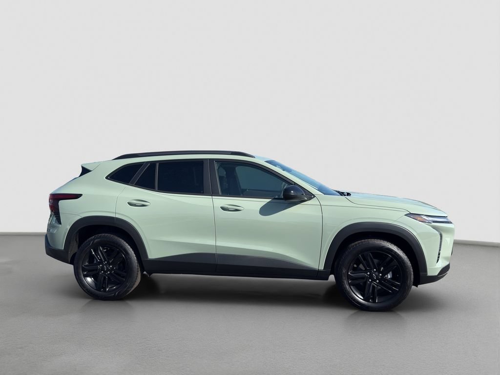2026 Chevrolet Trax Activ - Photo 7