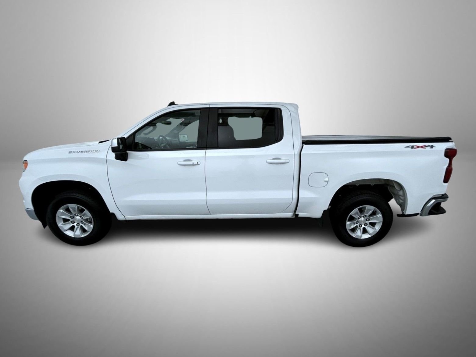 Used 2023 White Chevrolet LT image 8