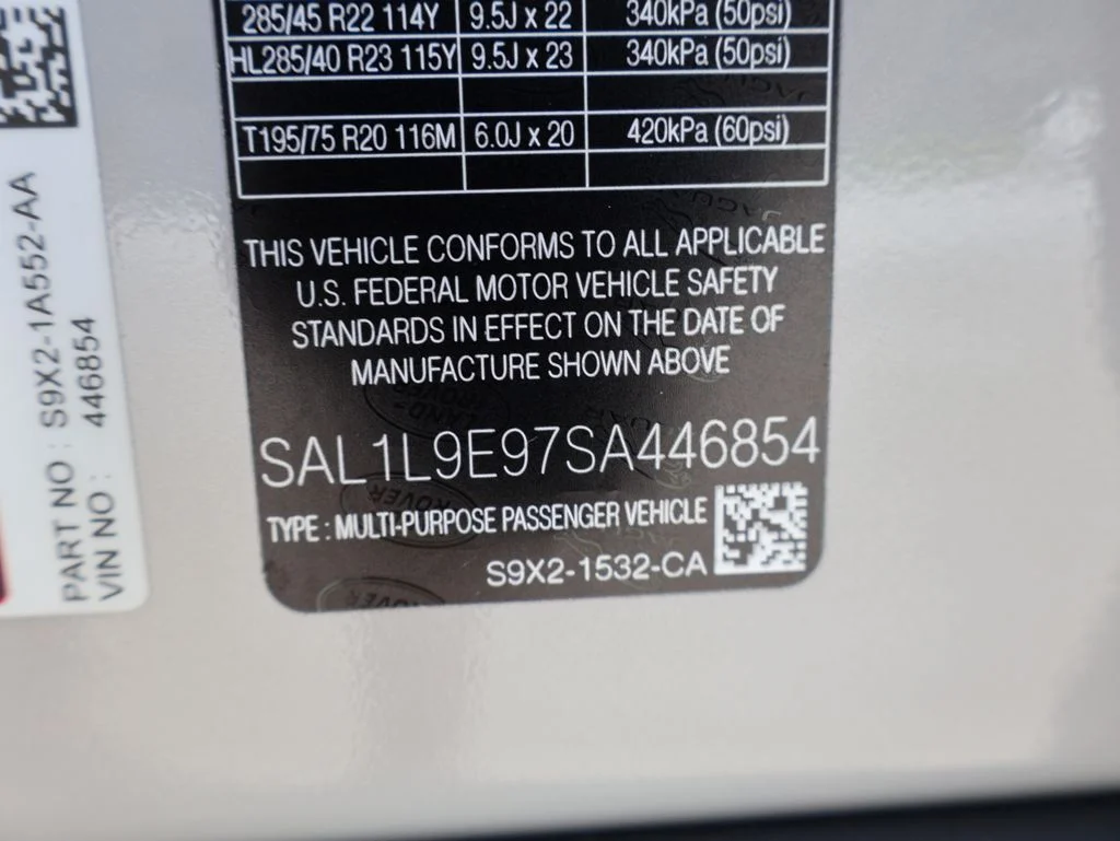 Certified Used 2025 Borasco Gray Metallic Land Rover Dynamic SE image 39
