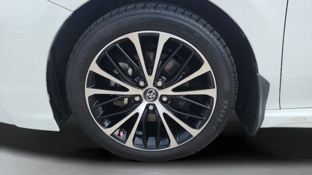 Certified Used 2018 White Toyota SE image 26
