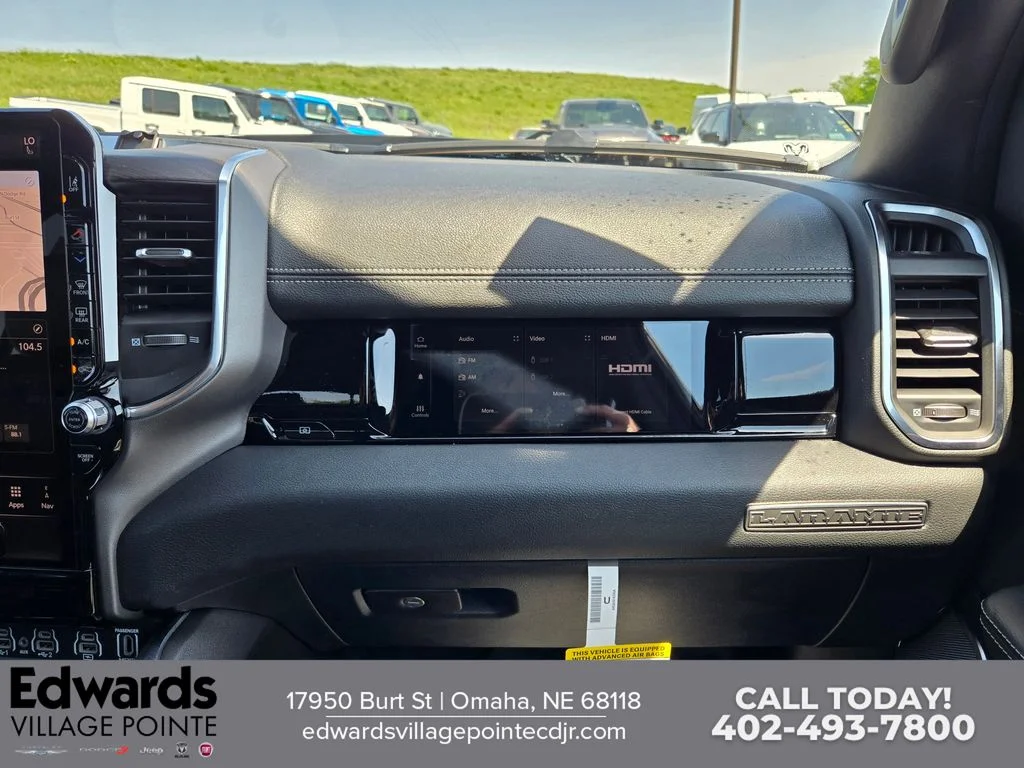 New 2026 Serrano-Green Metallic Exterior Paint RAM Laramie image 18