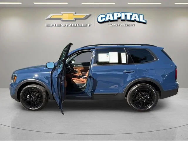 Used 2024 Blue Kia EX X-Line image 9