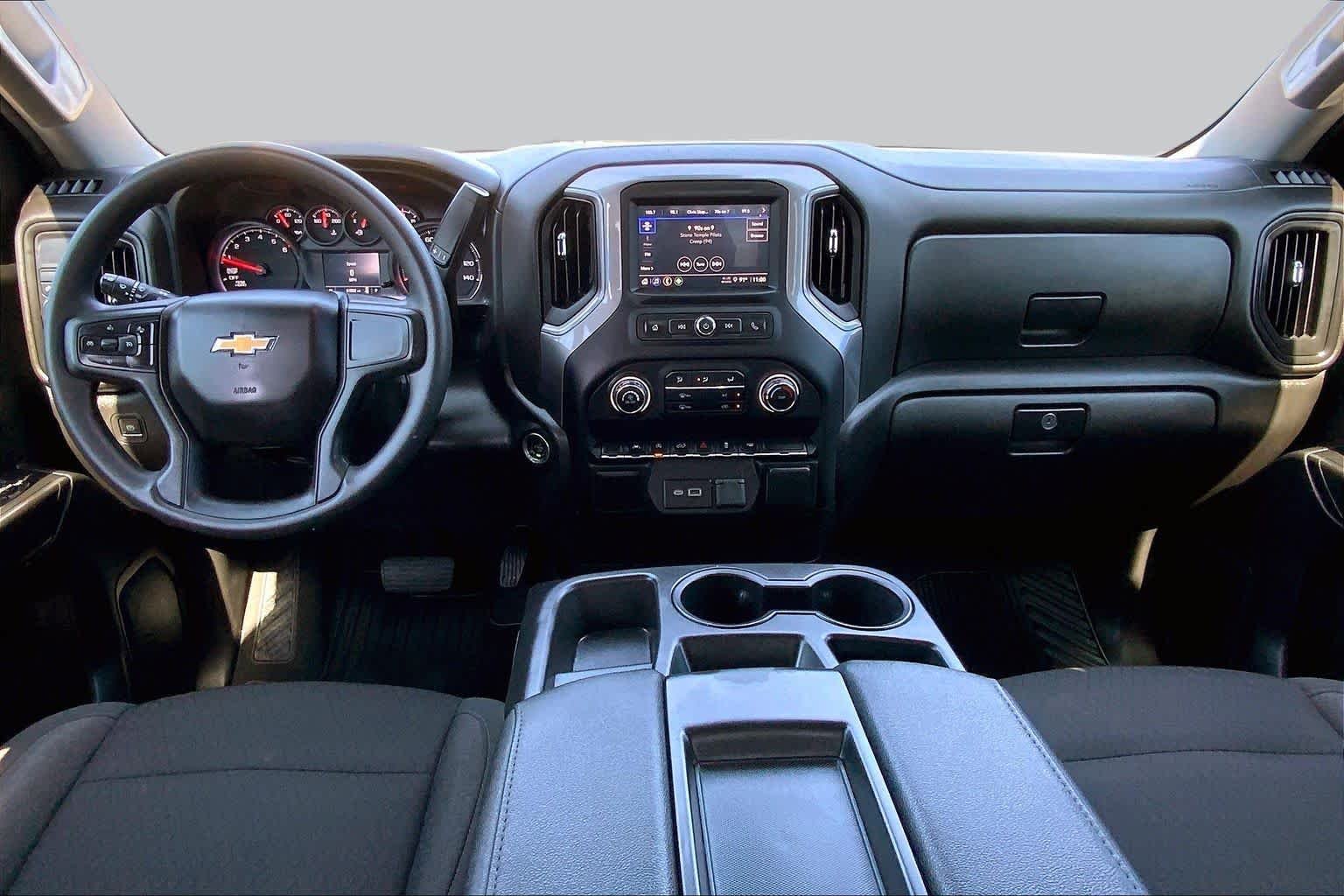 Used 2022 Summit White Chevrolet Custom image 16