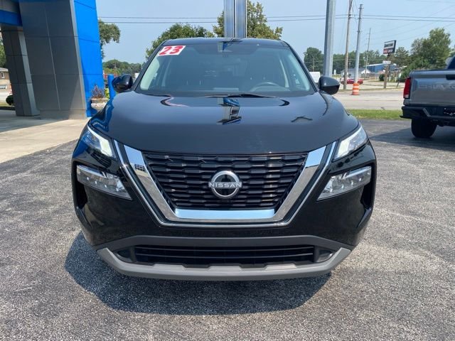 Used 2023 Black Nissan SV image 8