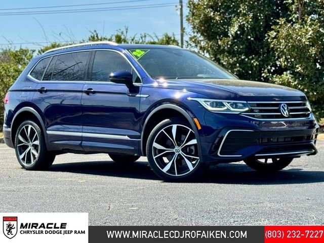 2022 Volkswagen Tiguan 2.0T SEL R-Line 4Motion's photo