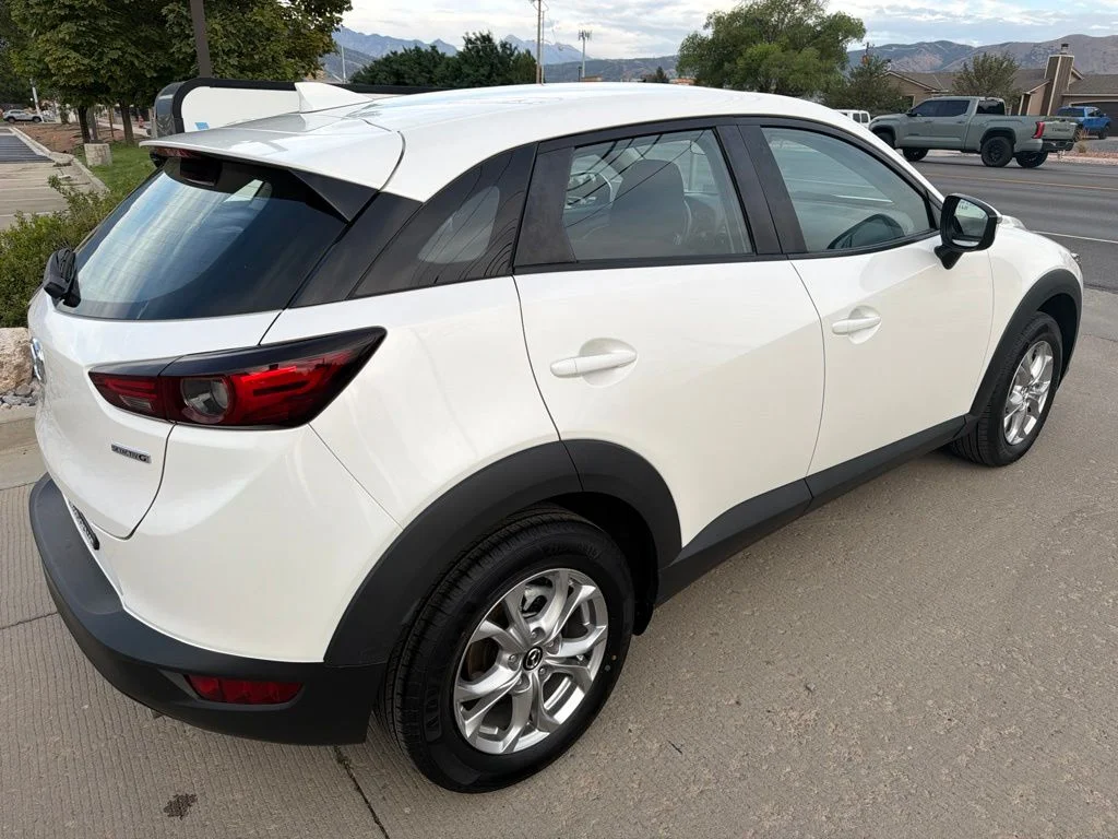 Used 2021 White Mazda Sport image 3