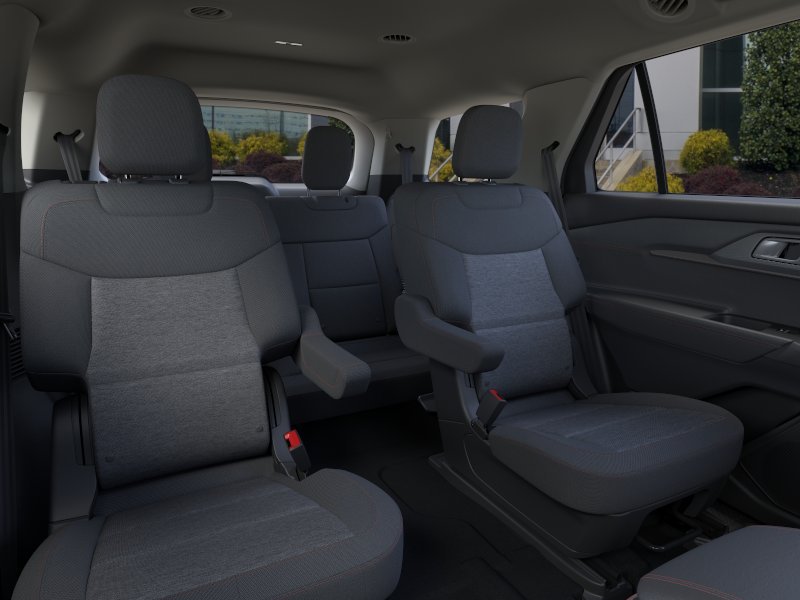 New 2026 Space White Metallic Ford Active image 11