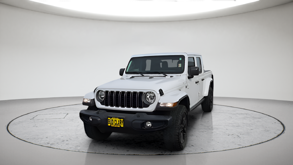 Used 2025 White Jeep Nighthawk image 2