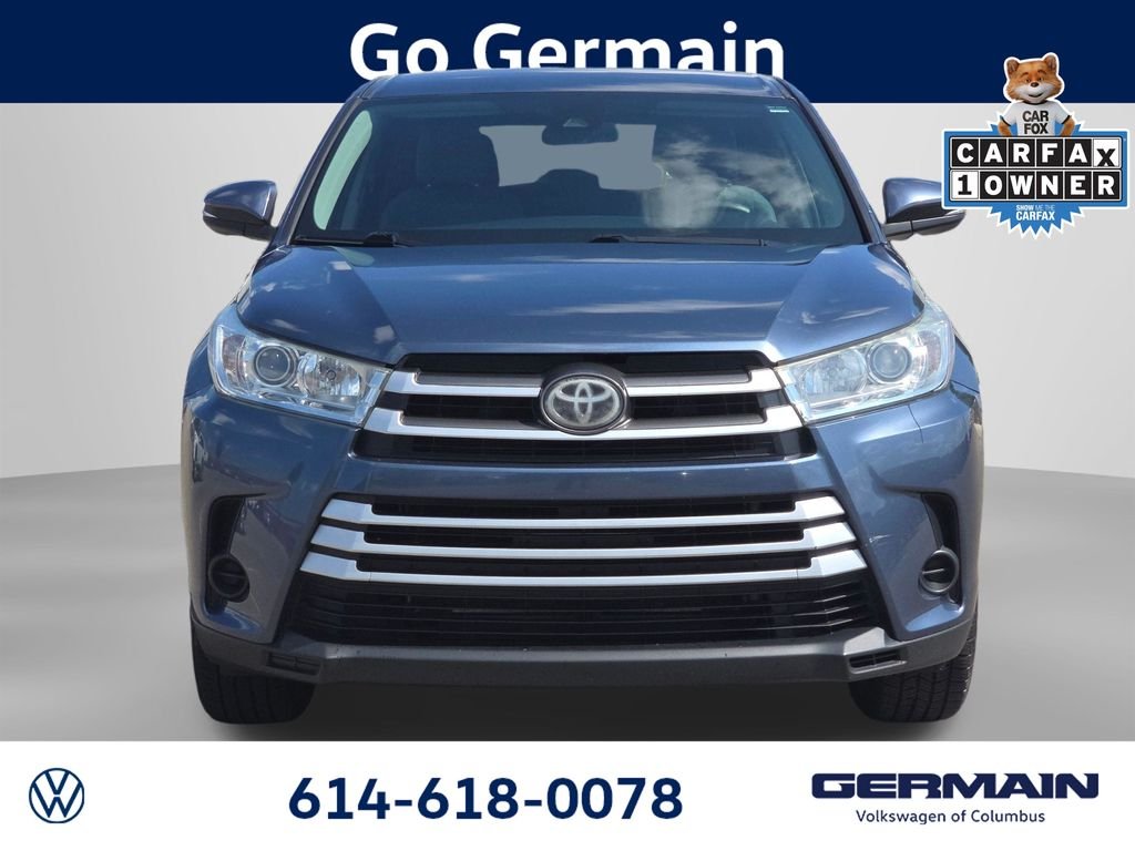 Used 2019 Shoreline Mist Toyota LE image 3