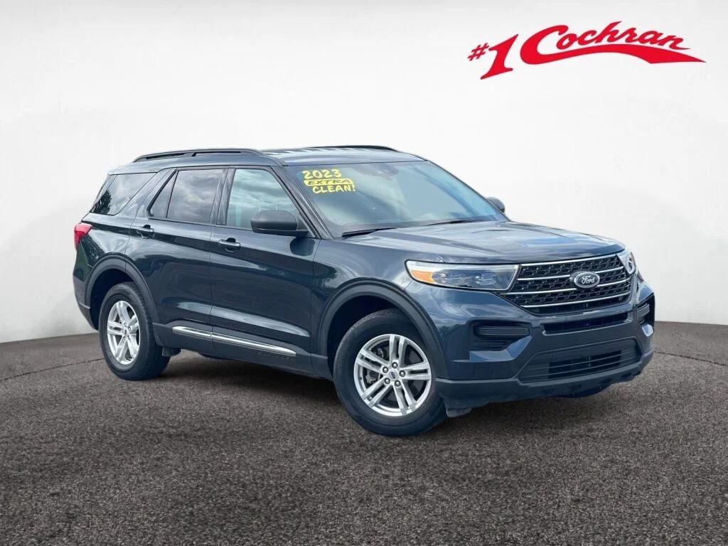 2023 Ford Explorer XLT