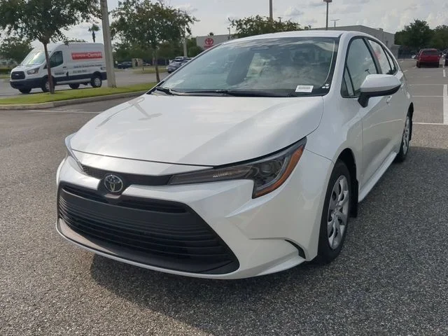 New 2026 Wind Chill Pearl Toyota LE image 8