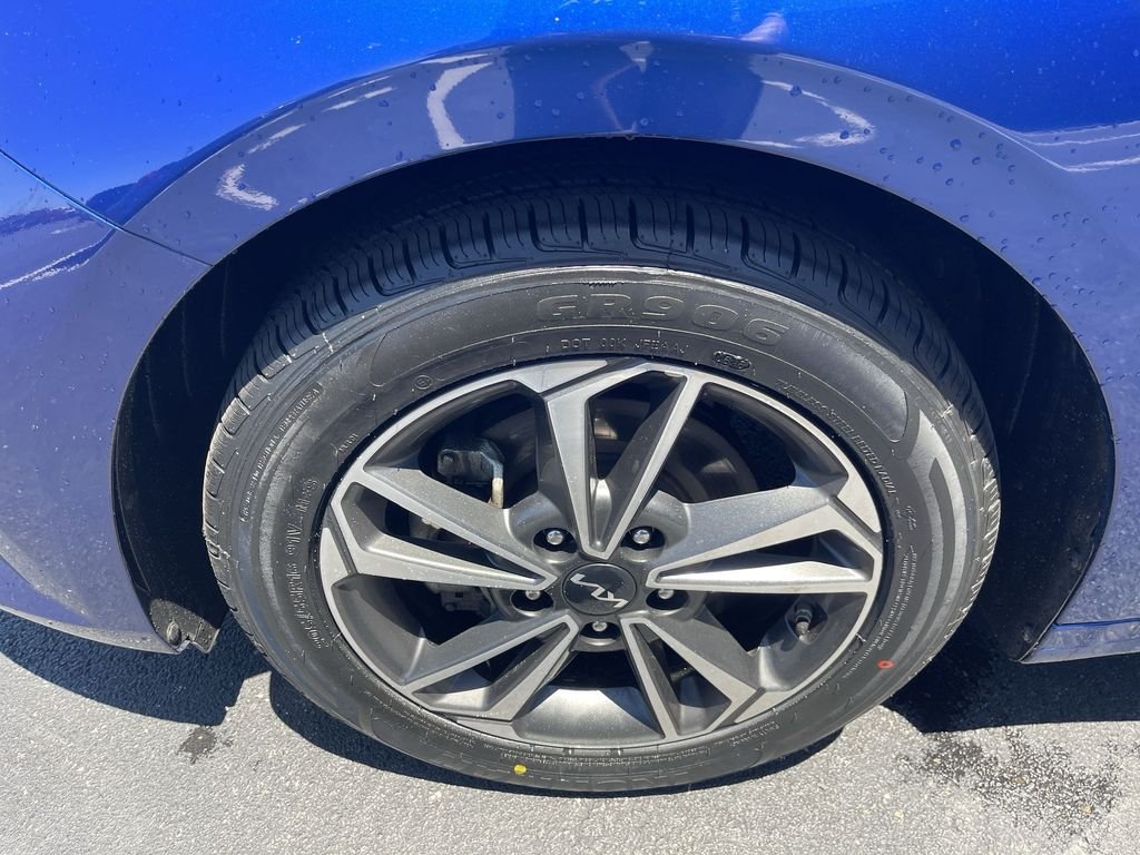 Used 2024 Blue Kia LXS image 14