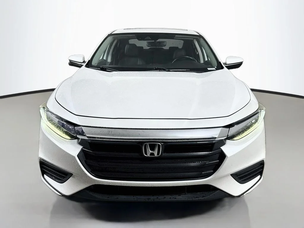 Used 2019 White Orchid Pearl Honda Touring image 8