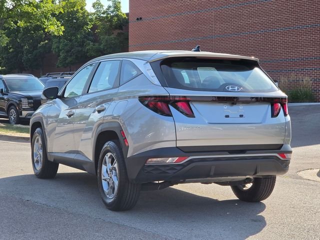 Used 2024 Silver Hyundai SE image 5