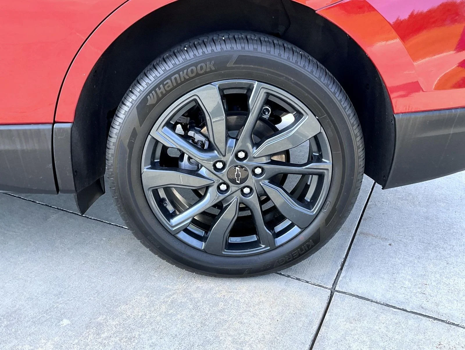 Used 2023 Red Chevrolet RS image 22
