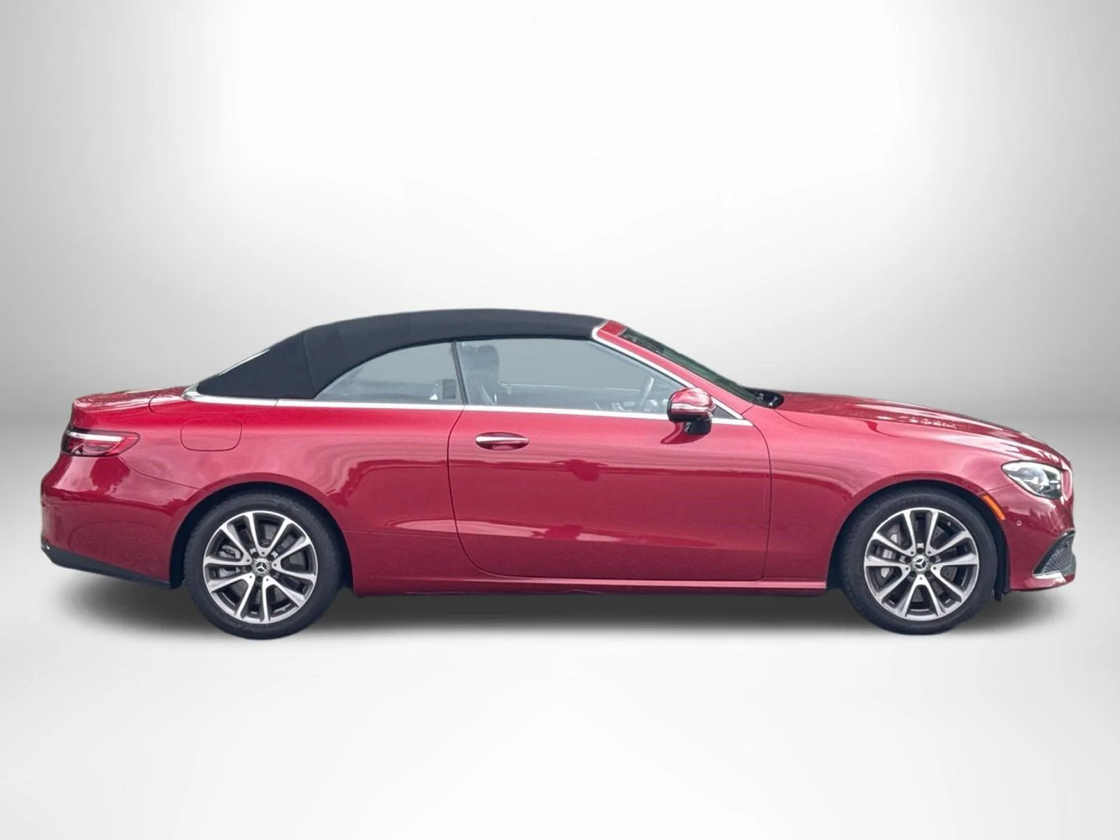 Used 2023 MANUFAKTUR Patagonia Red Mercedes-Benz E 450 Cabriolet image 4