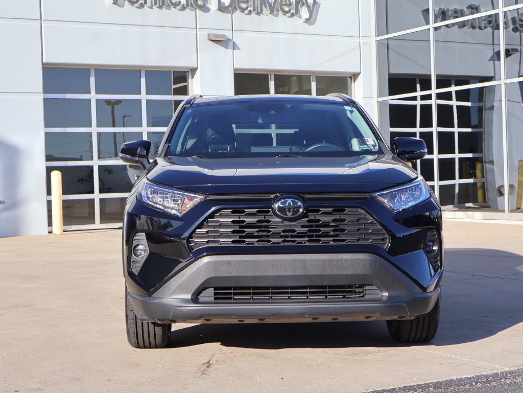 Used 2021 Toyota RAV4 XLE Premium with VIN 2T3A1RFV4MC156196 for sale in Kansas City
