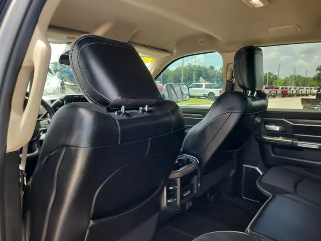 Used 2019 Silver Ram Laramie image 14