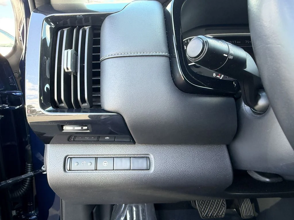 Used 2024 Deep Ocean Blue Nissan SV image 20
