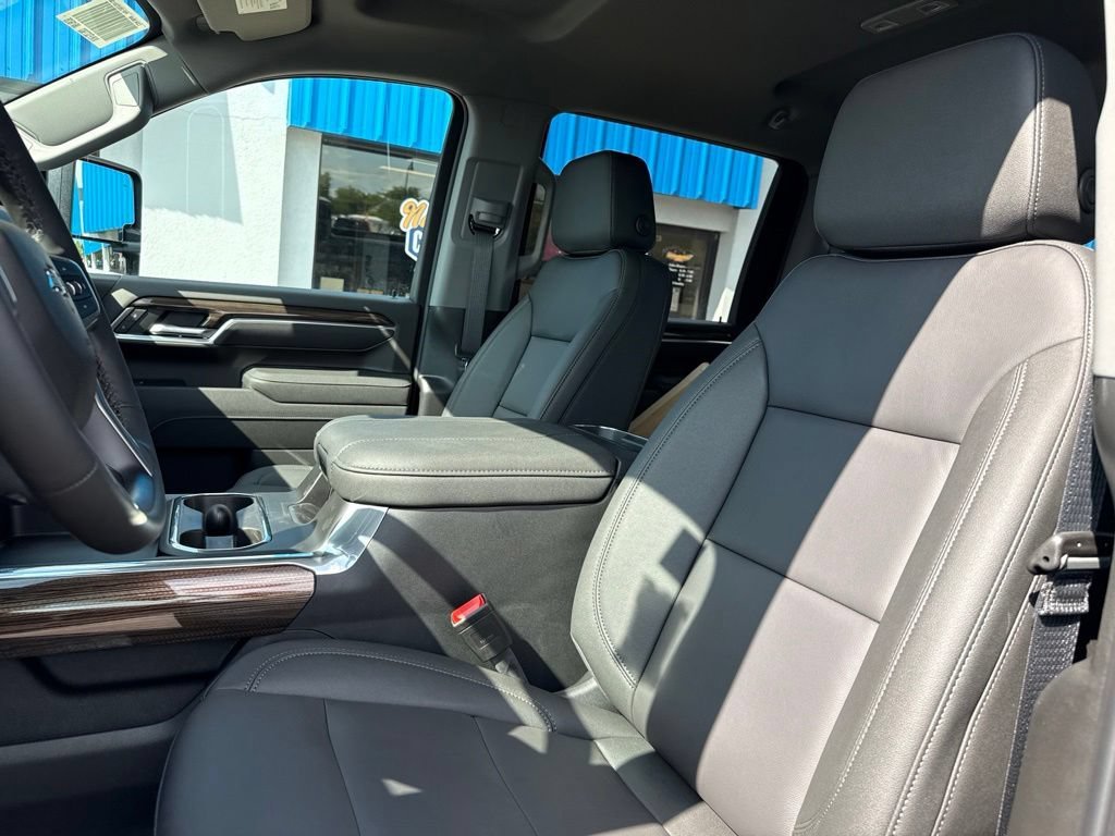2026 Chevrolet Silverado 3500 HD LT - Photo 34