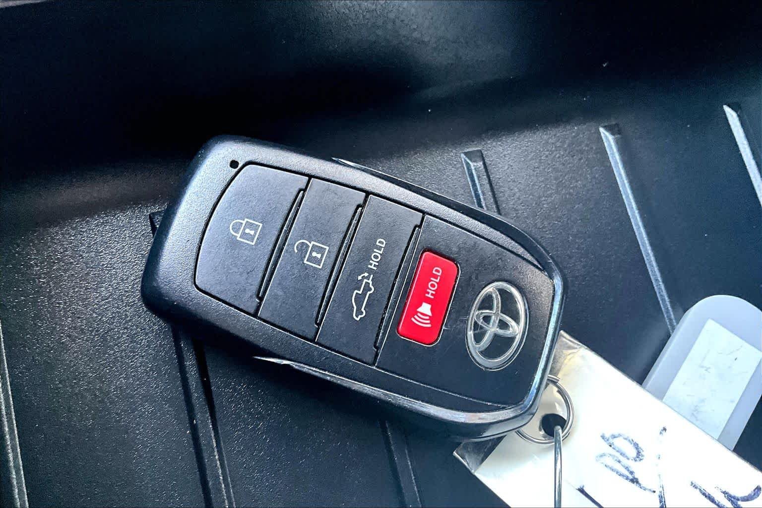 Certified Used 2025 Lunar Rock Toyota SR5 image 15
