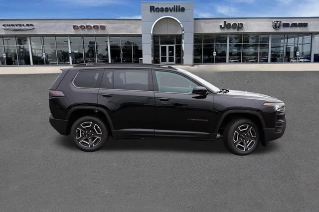 New 2026 Diamond Black Crystal Pearlcoat Jeep Limited image 2