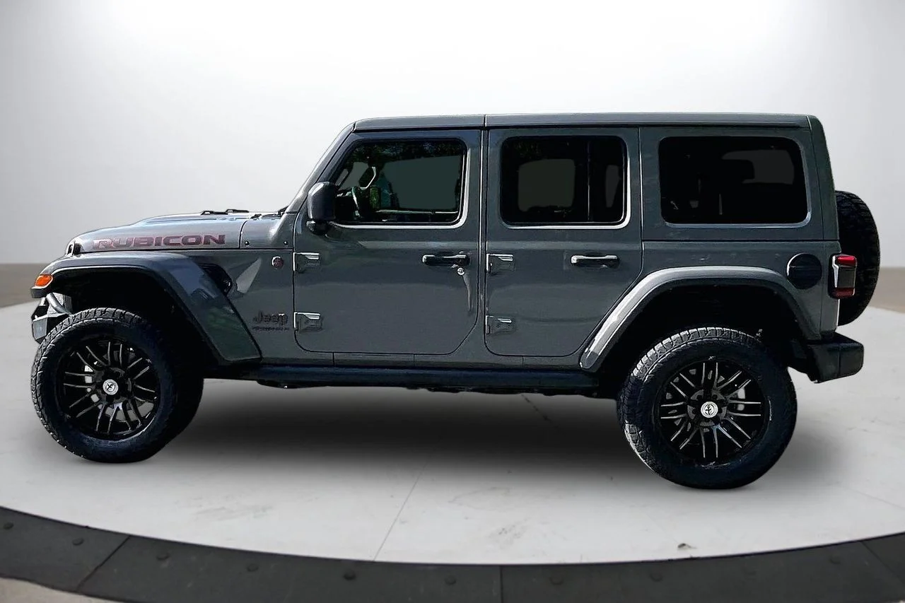 Certified Used 2023 Gray Jeep Rubicon image 5