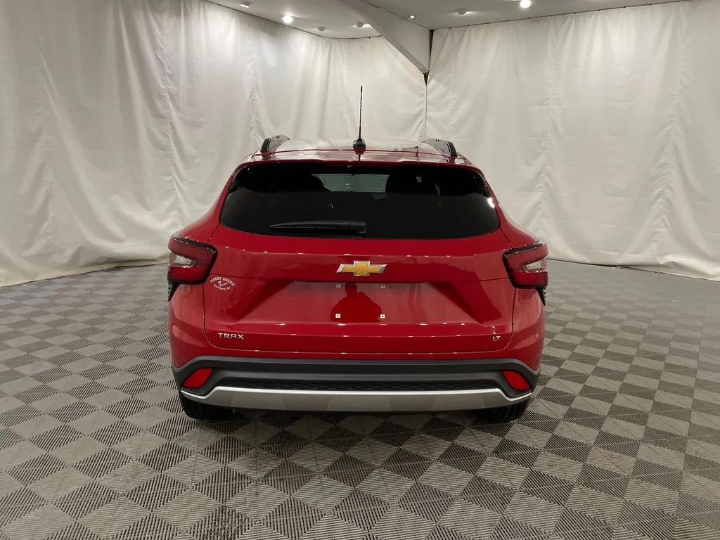 2026 Chevrolet Trax LT - Photo 6