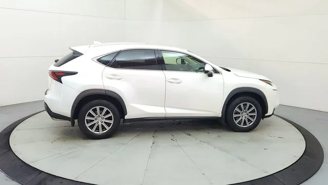 Used 2016 White Lexus 200t image 11